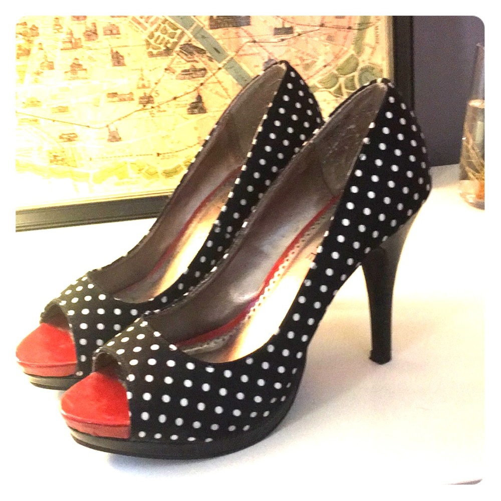 Polka dot heels